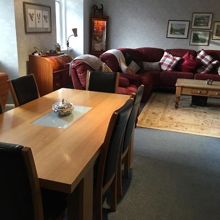 The Old Town Hall B & B Innerleithen Extérieur photo